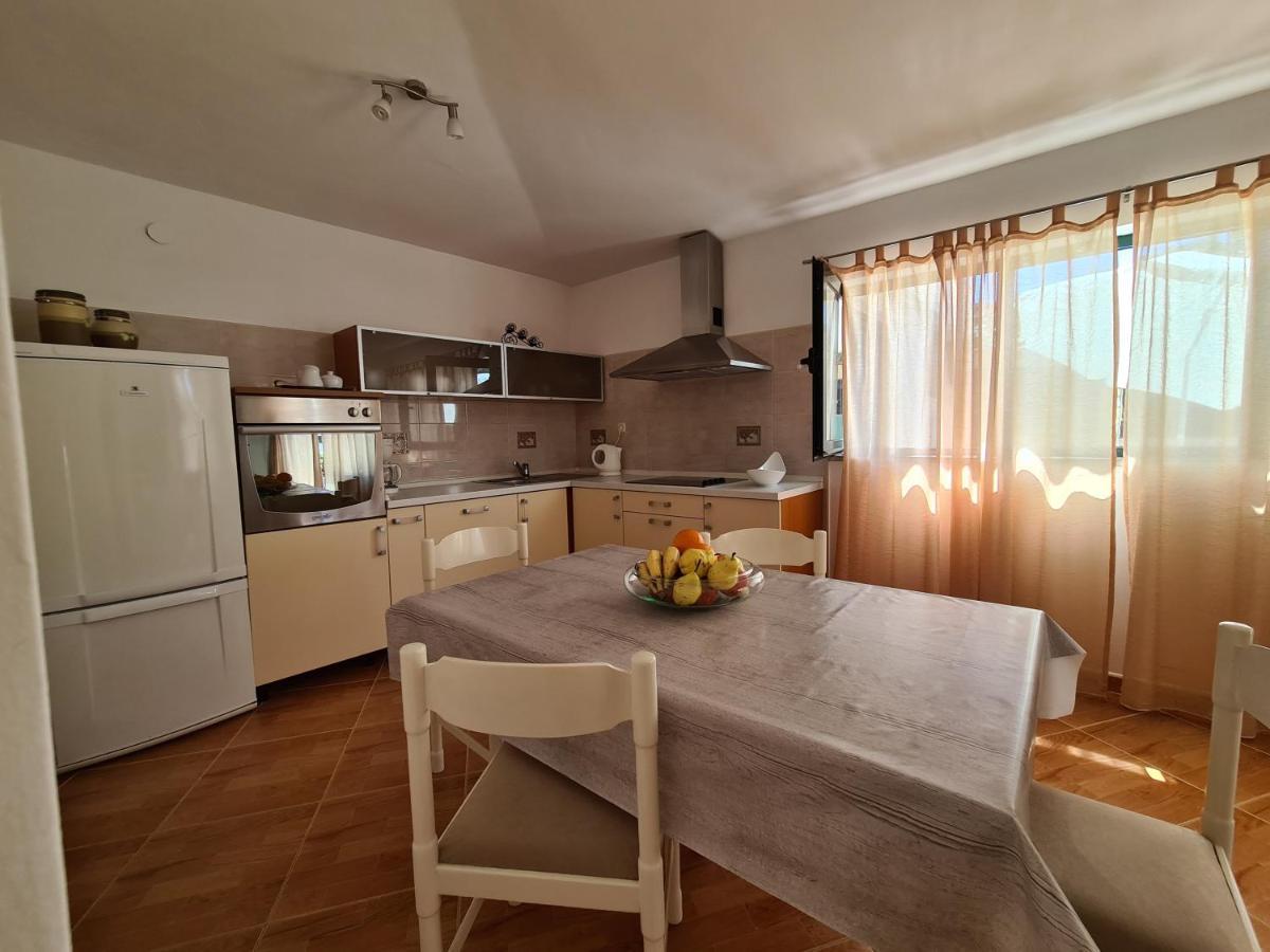 Apartments Srzic No1 Макарска Экстерьер фото