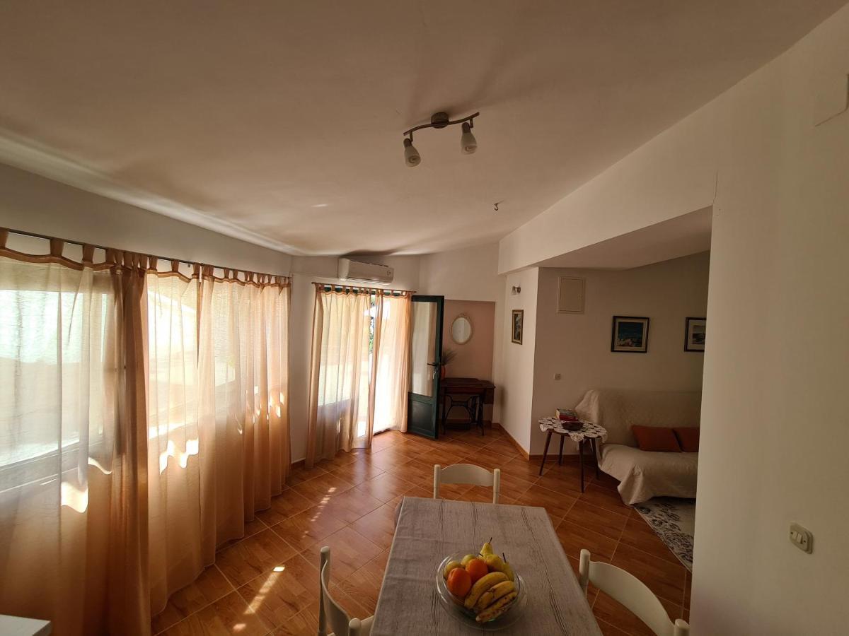 Apartments Srzic No1 Макарска Экстерьер фото